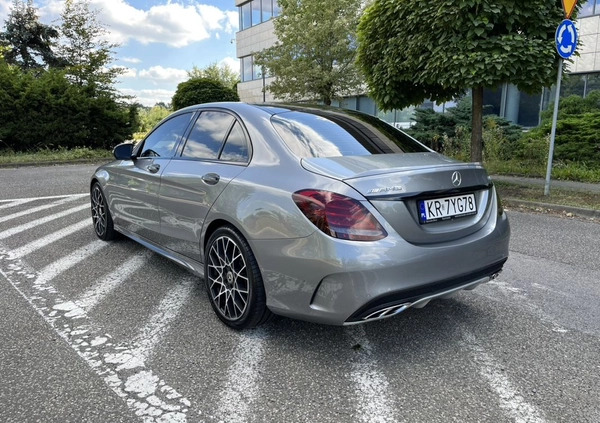 Mercedes-Benz Klasa C cena 149000 przebieg: 50740, rok produkcji 2016 z Kraków małe 631